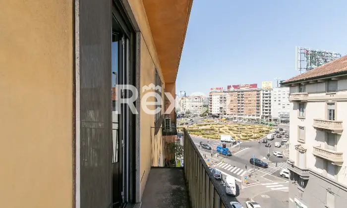 Rexer-Milano-Milano-Via-Nicola-Antonio-Porpora-mq-con-balconata-e-cantina-Altro