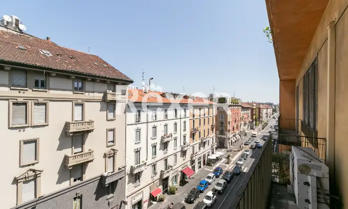 Rexer-Milano-Milano-Via-Nicola-Antonio-Porpora-mq-con-balconata-e-cantina-Altro