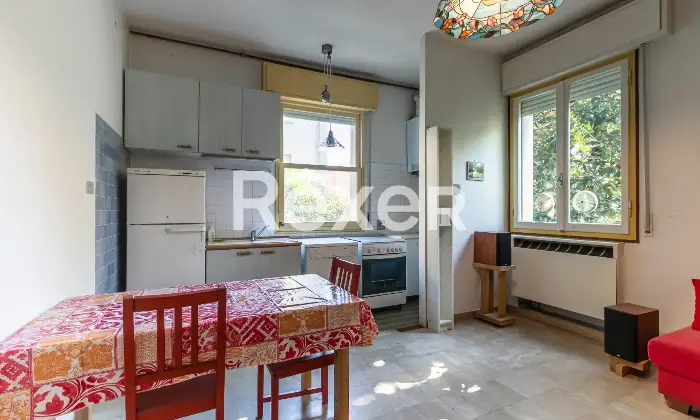 Rexer-Bologna-appartamento-con-balcone-cantina-e-garage-Via-Laura-Bassi-Veratti-Altro