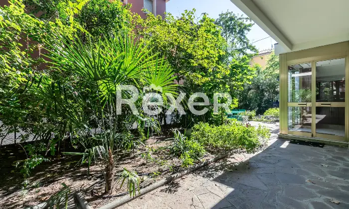 Rexer-Bologna-appartamento-con-balcone-cantina-e-garage-Via-Laura-Bassi-Veratti-Altro