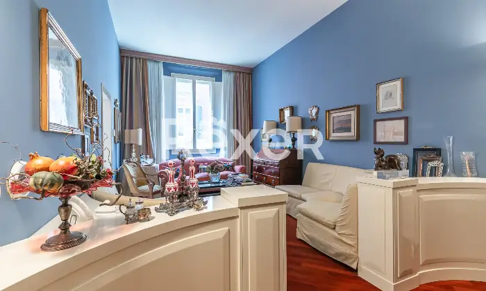Rexer-Bologna-via-San-Vitale-appartamento-mq-con-cantina-Altro