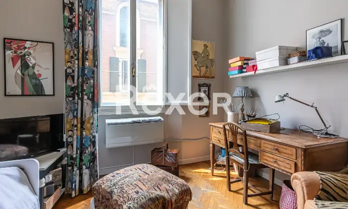 Rexer-Bologna-via-San-Vitale-appartamento-mq-con-cantina-Altro