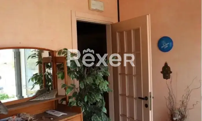 Rexer-Este-Edificio-multiuso-in-vendita-in-Via-Pilastro-ad-Este-Altro