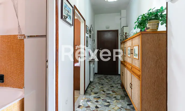 Rexer-Bologna-San-Donato-via-Duse-appartamento-con-balcone-e-cantina-Altro