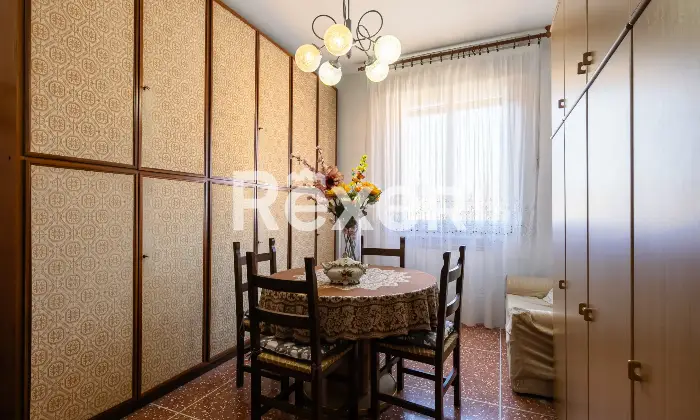 Rexer-Bologna-San-Donato-via-Duse-appartamento-con-balcone-e-cantina-Altro