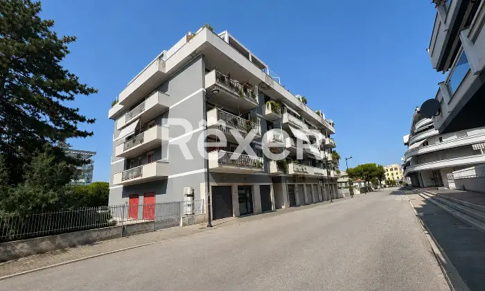 Rexer-Pescara-Nuda-propriet-Quadrilocale-in-zona-Porta-Nuova-Facciata