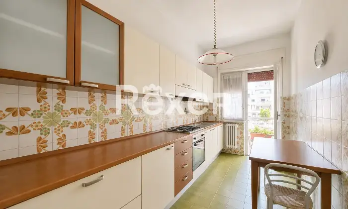 Rexer-Pescara-Nuda-propriet-Quadrilocale-in-zona-Porta-Nuova-Cucina