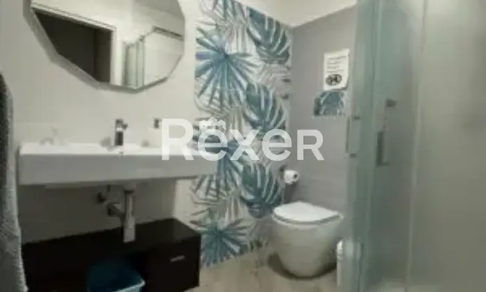 Rexer-Trappeto-Villa-a-mt-dal-mare-con-rendita-annuale-Bagno