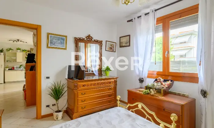 Rexer-MIRA-Appartamento-piano-terra-con-giardino-Altro
