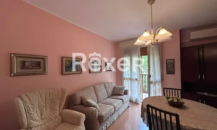 Rexer-Milano-Vendesi-Trilocale-Soggiorno
