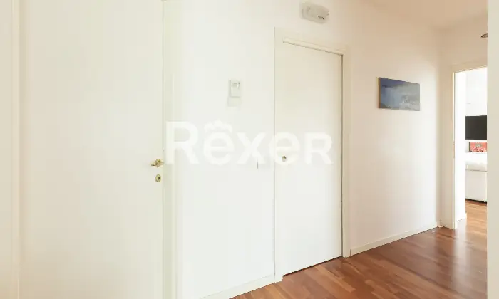 Rexer-Cattolica-Trilocale-con-tre-posti-auto-Cattolica-Centro-Altro