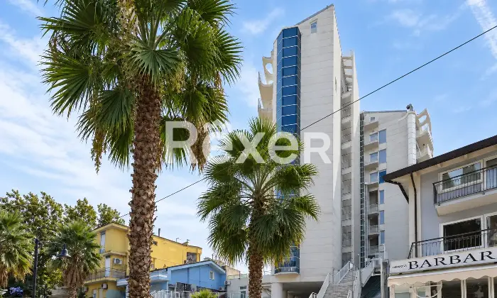 Rexer-Cattolica-Trilocale-con-tre-posti-auto-Cattolica-Centro-Altro