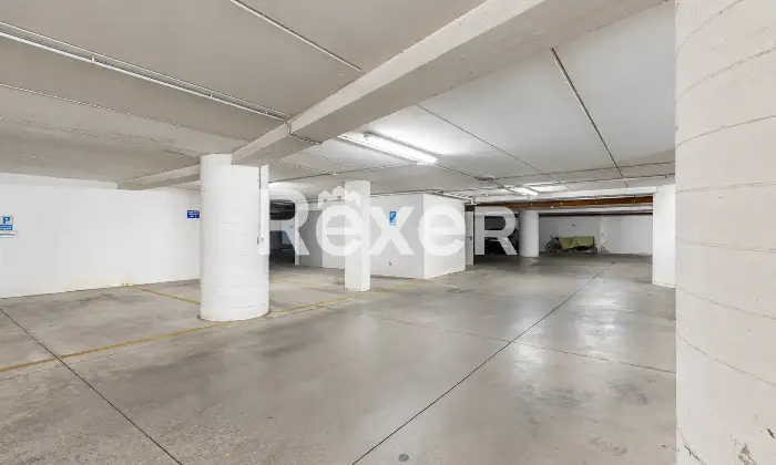 Rexer-Cattolica-Trilocale-con-tre-posti-auto-Cattolica-Centro-Altro