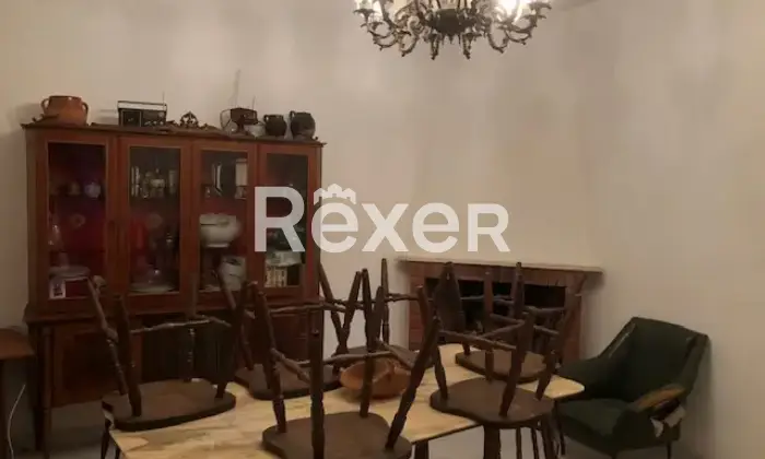 Rexer-Teano-Casa-indipendente-con-terreno-di-pertinenza-Fontanelle-frazione-di-Teano-Altro