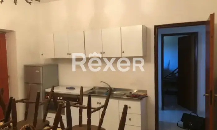 Rexer-Teano-Casa-indipendente-con-terreno-di-pertinenza-Fontanelle-frazione-di-Teano-Altro