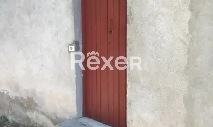 Rexer-Teano-Casa-indipendente-con-terreno-di-pertinenza-Fontanelle-frazione-di-Teano-Altro