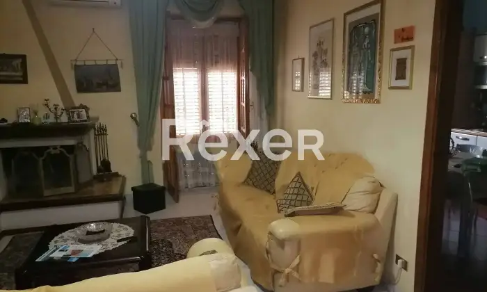 Rexer-Belmonte-Mezzagno-Palazzo-Edificio-in-Vendita-In-Via-Papa-Giovanni-XXIII-Belmonte-Mezzagno-Altro