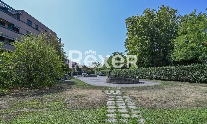 Rexer-Treviglio-Attico-panoramico-con-terrazze-vivibili-e-box-doppio-Altro