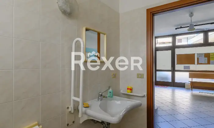 Rexer-Padova-Ambulatorio-medicoNegozio-Altro
