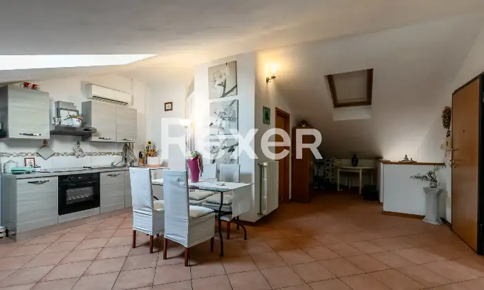 Rexer-castel-maggiore-Appartamento-ultimo-piano-Altro