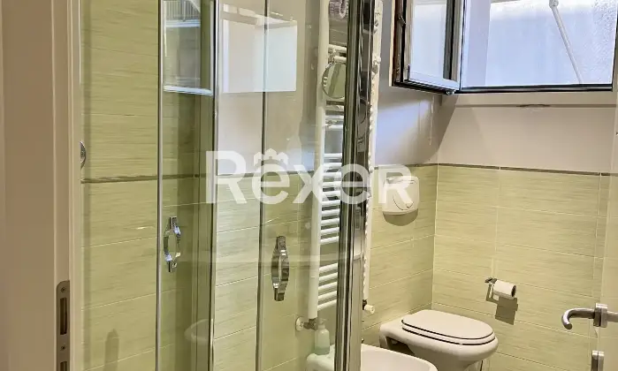 Rexer-Carpi-CARPI-CENTRO-Nuda-propriet-in-elegante-palazzina-Bagno