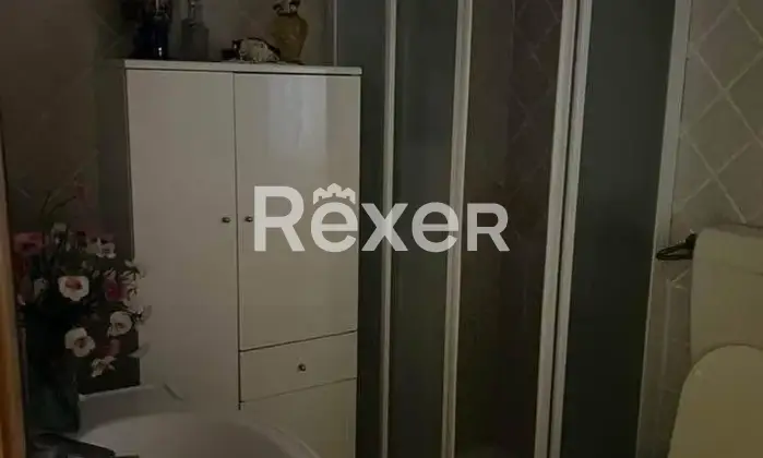 Rexer-Ravanusa-VENDESI-INTERO-IMMOBILE-INDIPENDENTE-AUTONOMO-Bagno