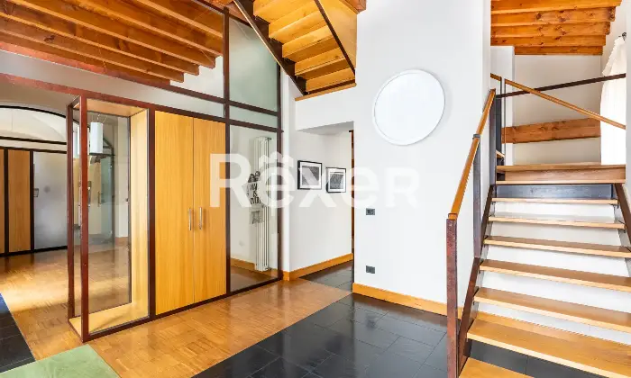 Rexer-BRESCIA-Palazzo-composto-da-tre-unit-con-corte-esclusiva-Altro