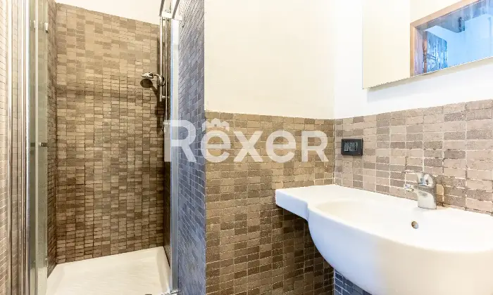 Rexer-BRESCIA-Palazzo-composto-da-tre-unit-con-corte-esclusiva-Altro
