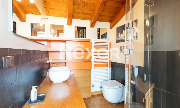 Rexer-BRESCIA-Palazzo-composto-da-tre-unit-con-corte-esclusiva-Altro