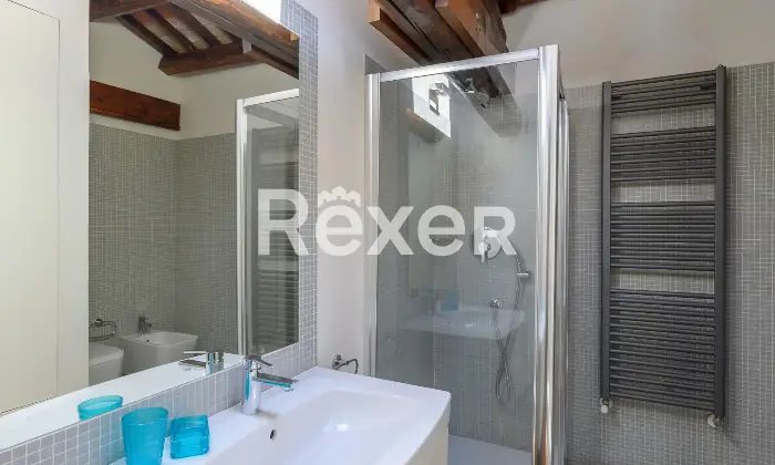 Rexer-Venezia-Appartamento-in-edificio-depoca-con-vista-canale-Altro