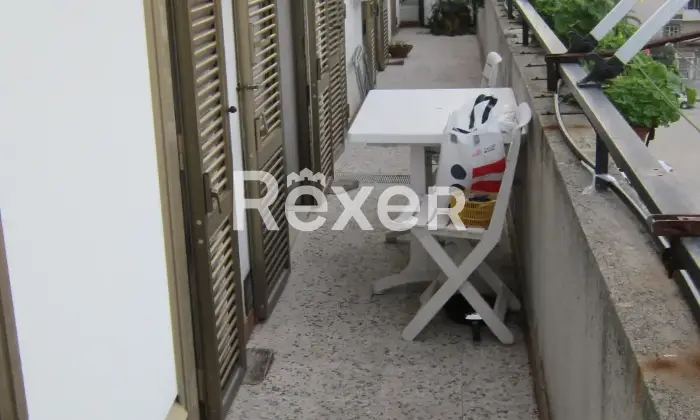 Rexer-Soverato-Trilocale-sopra-CONAD-Balcone