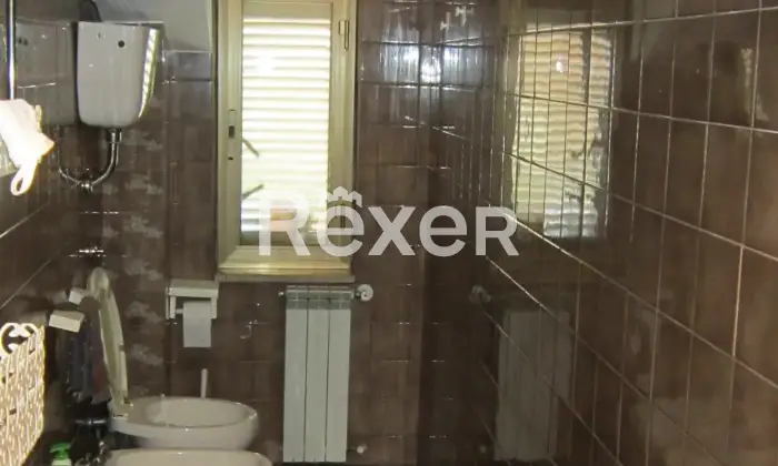 Rexer-Soverato-Trilocale-sopra-CONAD-Bagno