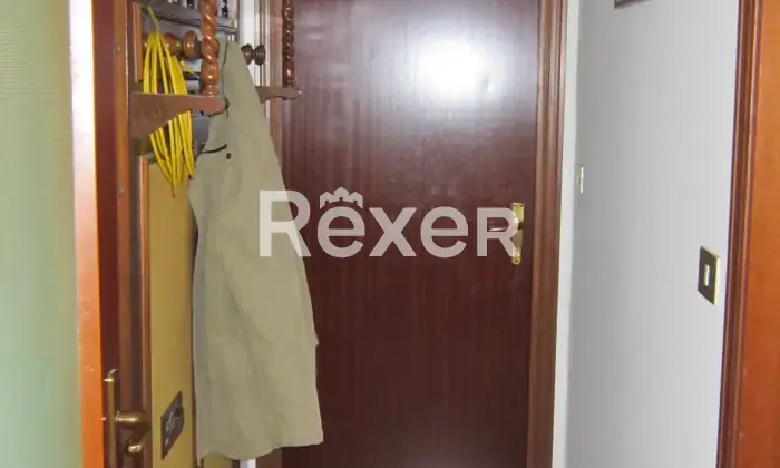 Rexer-Soverato-Trilocale-sopra-CONAD-Disimpegno