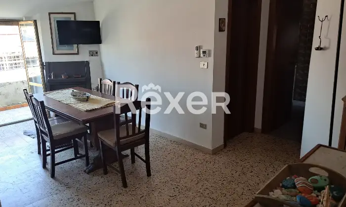 Rexer-Soverato-Trilocale-sopra-CONAD-Salone