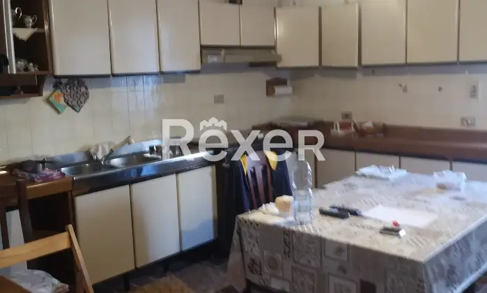 Rexer-Torrenova-super-prezzo-per-monetizzazione-immediata-Cucina
