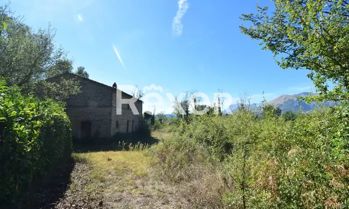 Rexer-Amandola-Casa-indipendente-in-vendita-in-localit-Villa-Calvaresi-ad-Amandola-Altro