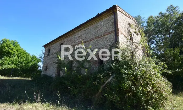 Rexer-Amandola-Casa-indipendente-in-vendita-in-localit-Villa-Calvaresi-ad-Amandola-Altro