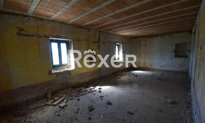 Rexer-Amandola-Casa-indipendente-in-vendita-in-localit-Villa-Calvaresi-ad-Amandola-Altro