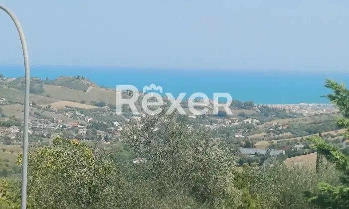 Rexer-Acquaviva-Picena-Splendida-Villa-Panoramica-a-due-Passi-dal-Mare-Terrazzo