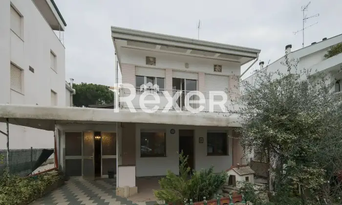 Rexer-Cervia-Villetta-plurifamiliare-composta-da-due-bilocali-e-un-trilocale-Altro