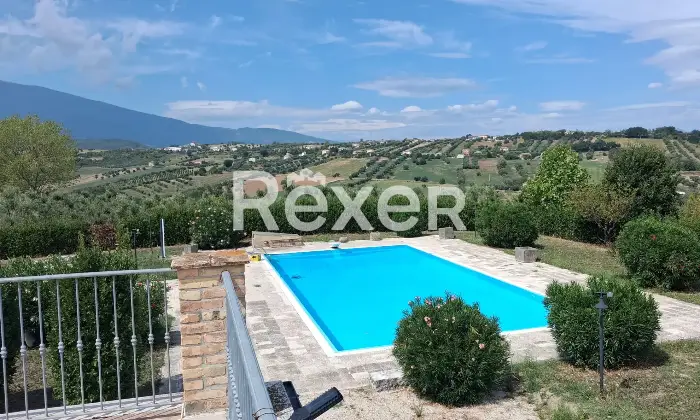 Rexer-Civitella-del-Tronto-Casale-in-vendita-in-Via-Rotabile-Localit-SantEurosia-a-Civitella-del-Tronto-Altro