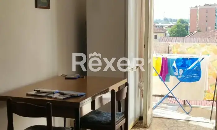 Rexer-Alessandria-Luminoso-trilocale-con-due-balconi-e-cantina-Corso-Carlo-Marx-Alessandria-Altro