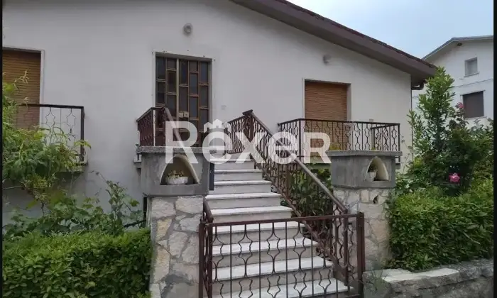Rexer-Castelli-Casa-indipendente-in-vendita-a-Castelli-Altro