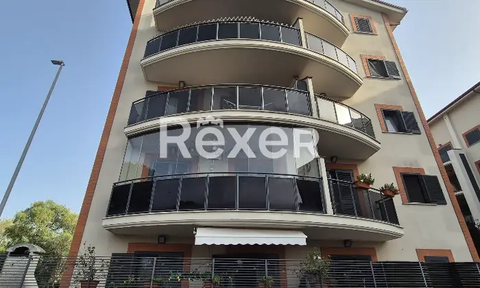 Rexer-Roma-INFERNETTO-Padre-Massaruti-bilocale-completamente-arredato-in-elegante-palazzina-Altro