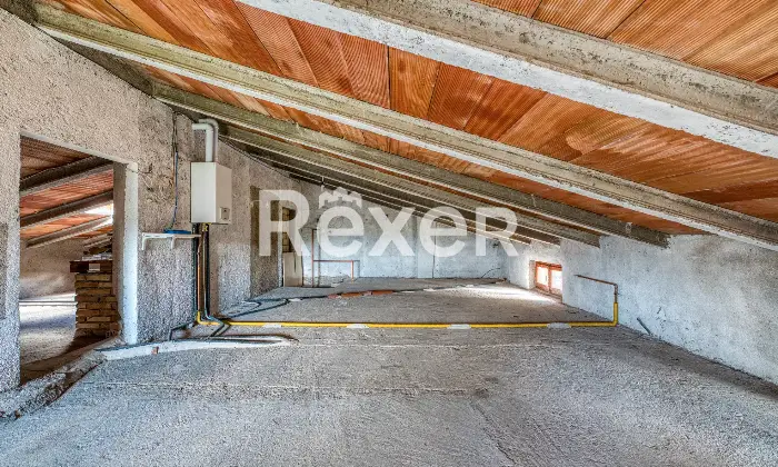 Rexer-Costacciaro-CASA-INDIPENDENTE-CON-GIARDINO-Altro