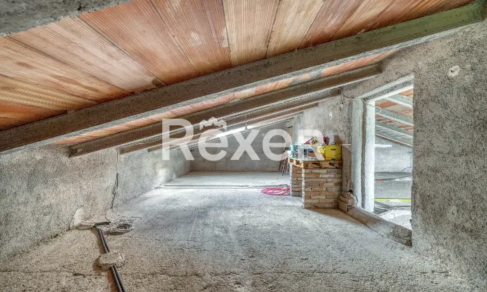 Rexer-Costacciaro-CASA-INDIPENDENTE-CON-GIARDINO-Altro