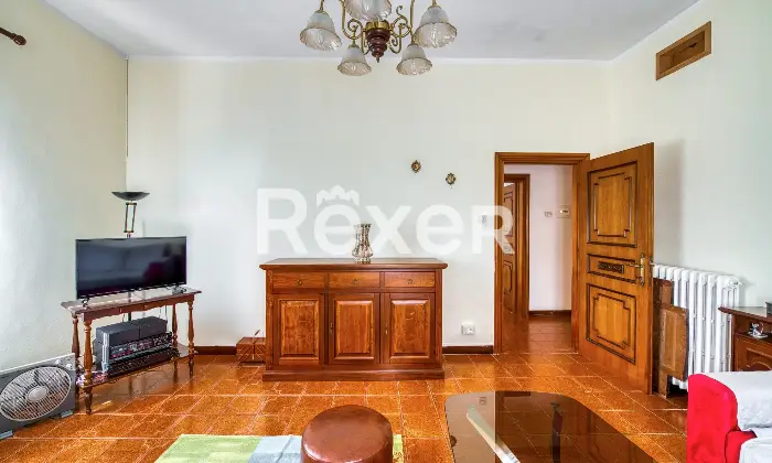 Rexer-Costacciaro-CASA-INDIPENDENTE-CON-GIARDINO-Altro