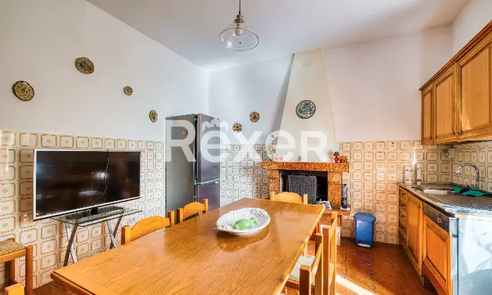 Rexer-Costacciaro-CASA-INDIPENDENTE-CON-GIARDINO-Altro