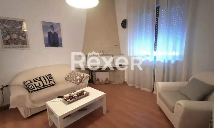 Rexer-Paterno-Appartamento-in-vendita-in-Piazza-Autonomia-a-Paterno-Altro