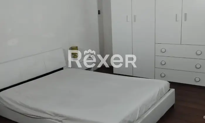 Rexer-Pattada-Appartamento-in-vendita-in-Via-Padre-Luca-a-Pattada-Camera-da-letto-matrimoniale
